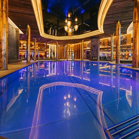 Ortner'S Resort Bad Fussing Luaran gambar The pool at the Aqua Dome